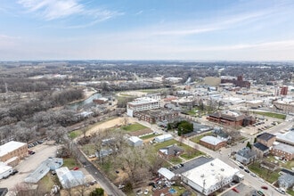 120 E Clark St, Freeport, IL - AERIAL  map view
