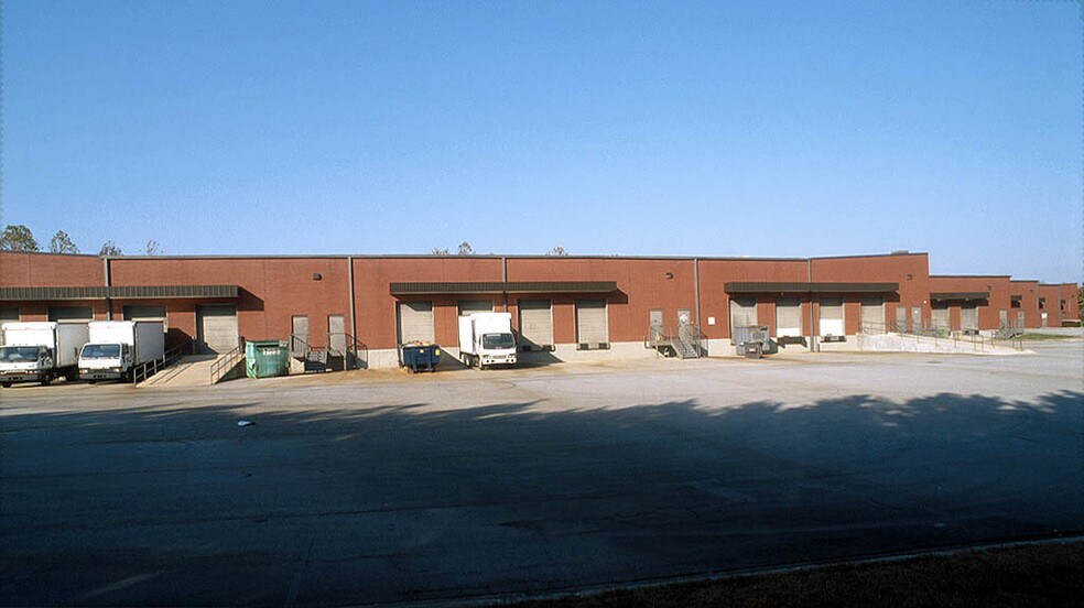 1450 Oakbrook Dr, Norcross, GA à louer - Autre - Image 2 de 4