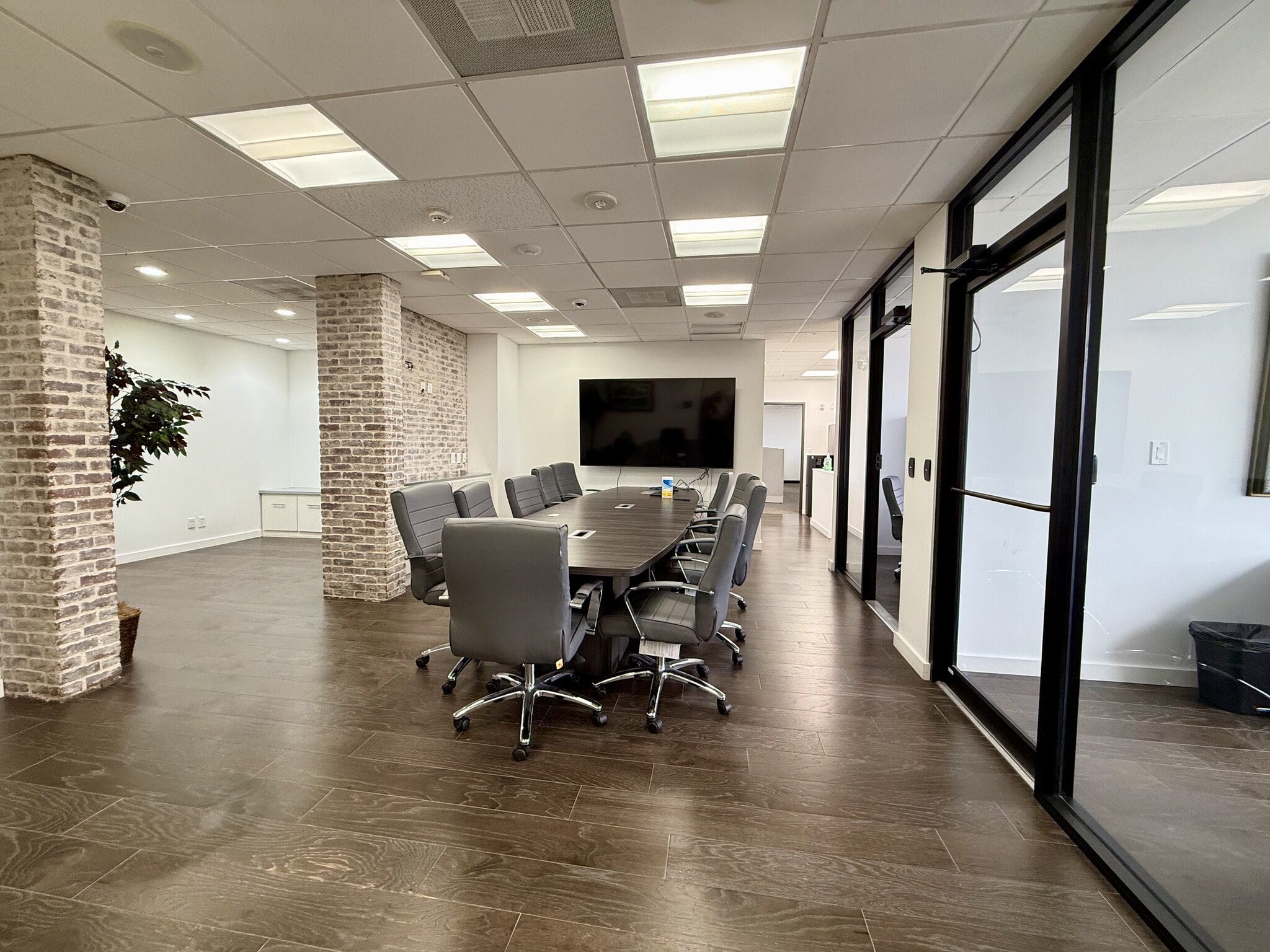 14110 N Dallas Pky, Dallas, TX for lease Interior Photo- Image 1 of 5
