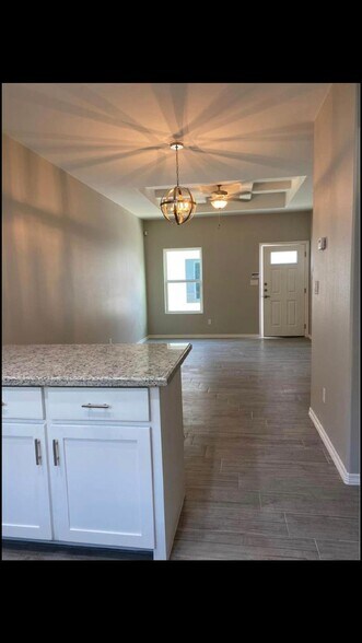 2104 Stauffer St, Weslaco, TX à vendre - Photo du bâtiment - Image 2 de 6