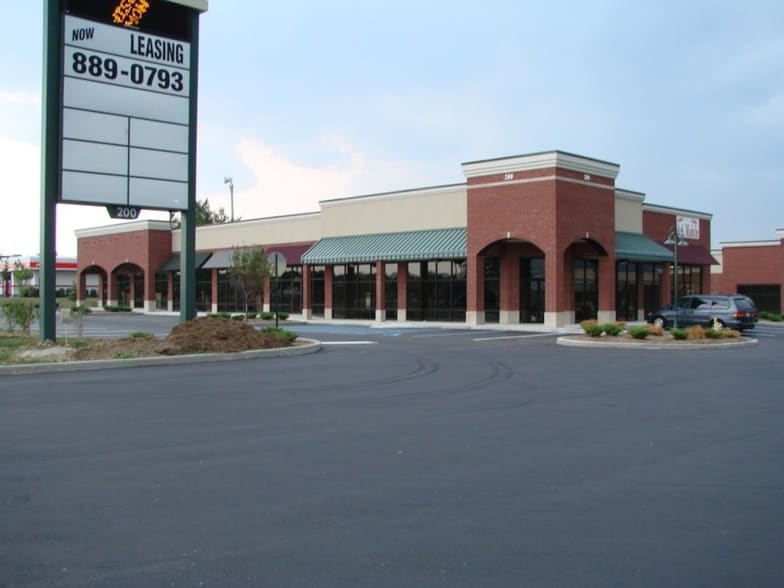 210 S Emerson Ave, Greenwood, IN for lease - Building Photo - Image 2 of 25