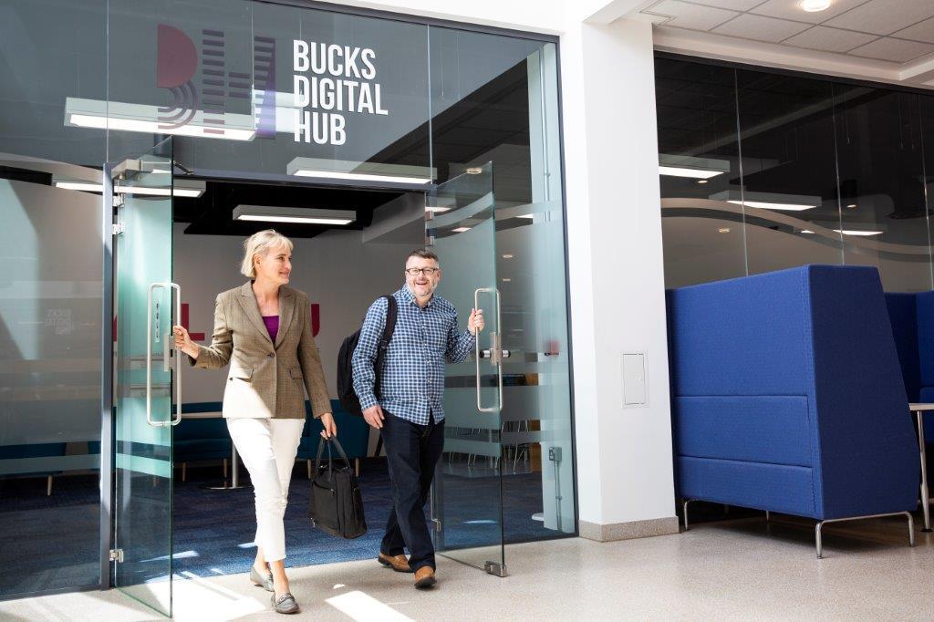 59 Walton St, Aylesbury for lease Interior Photo- Image 1 of 10