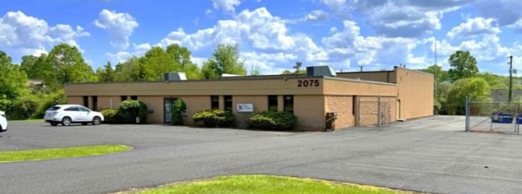 2075 Quaker Pointe Dr, Quakertown, PA for sale Primary Photo- Image 1 of 9