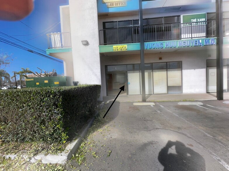 10131-10141 Westminster Ave, Garden Grove, CA for lease - Building Photo - Image 3 of 4