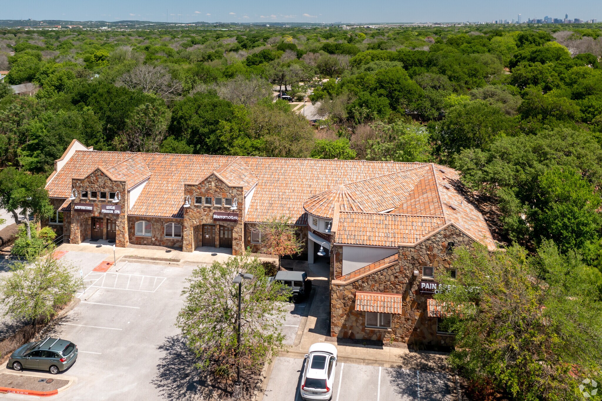 2500 W William Cannon Dr, Austin, TX à vendre Photo principale- Image 1 de 11