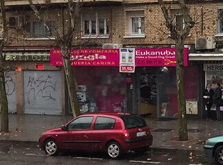 Plus de détails pour Multi-résidentiel à vendre