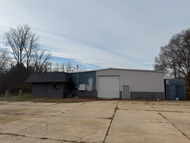 Plus de détails pour 5012 Page Ave, Jackson, MI - Industriel à vendre