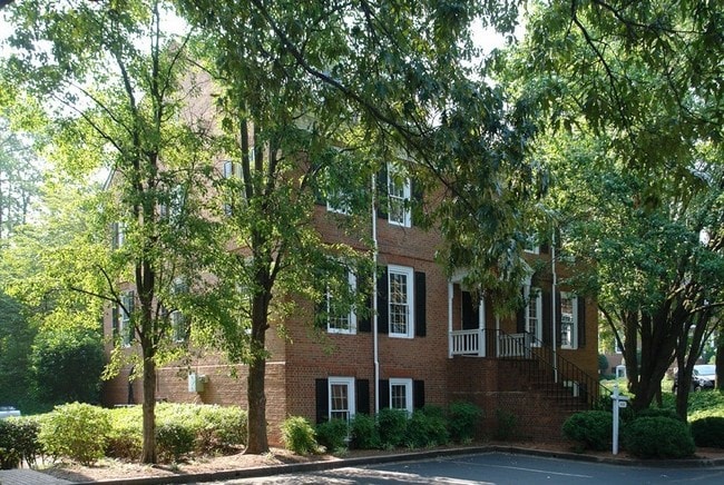 Plus de détails pour 8325 Dunwoody Pl, Atlanta, GA - Bureau à vendre