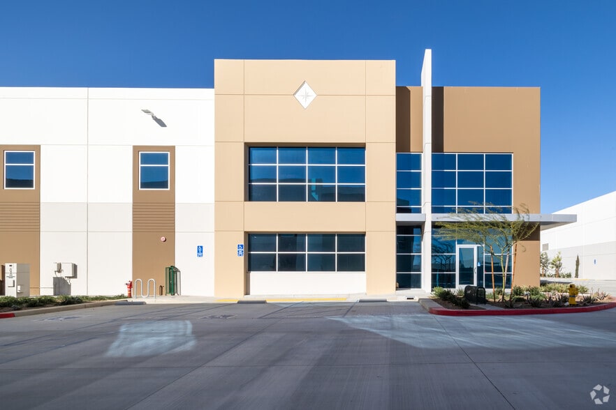 13850 Old 215 Frontage Rd, Moreno Valley, CA for sale - Building Photo - Image 2 of 6