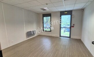 Plus de détails pour Bureau à vendre