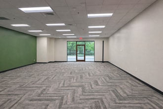 2845 E Overland Rd, Meridian, ID for lease Interior Photo- Image 2 of 6