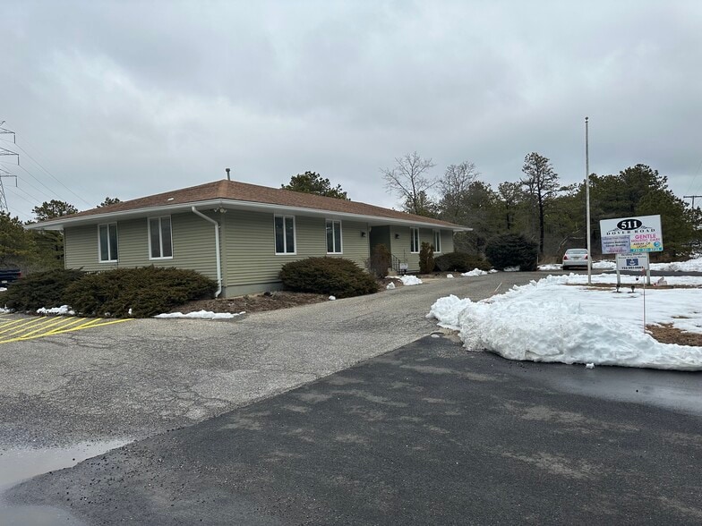 511 Dover Rd, Toms River, NJ for lease - Building Photo - Image 2 of 7