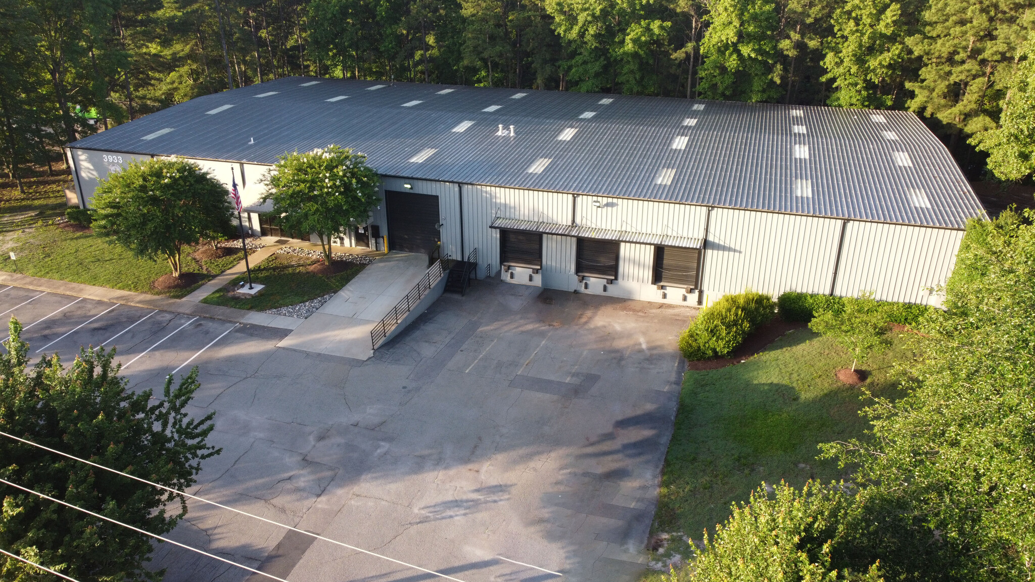 3933 Holland Blvd, Chesapeake, VA for lease Building Photo- Image 1 of 8