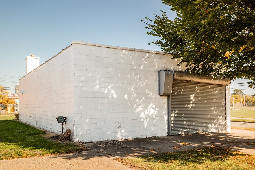 2200 Vermont St, Detroit, MI à vendre - Photo du bâtiment - Image 2 de 5