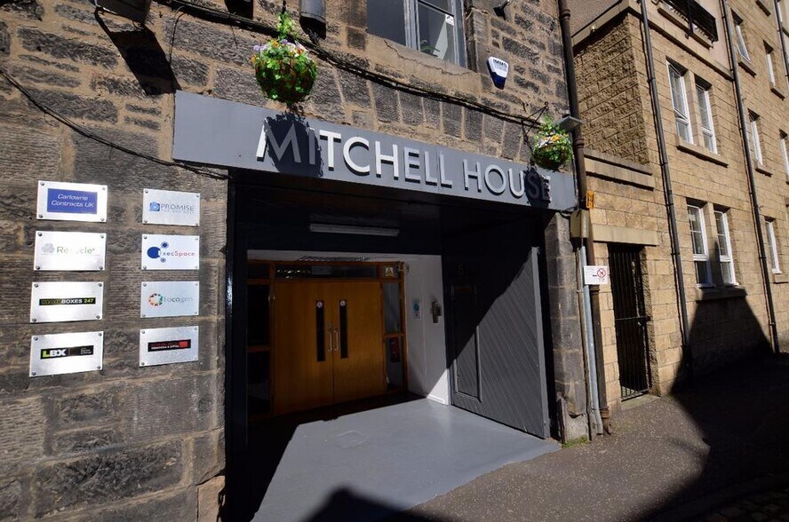 3-5 Mitchell St, Edinburgh à louer - Photo du bâtiment - Image 1 de 12