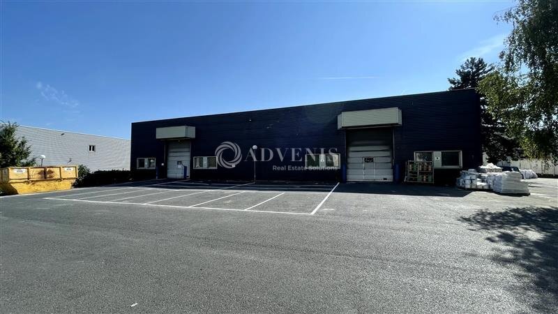 Flex in Chelles for lease - Building Photo - Image 3 of 8