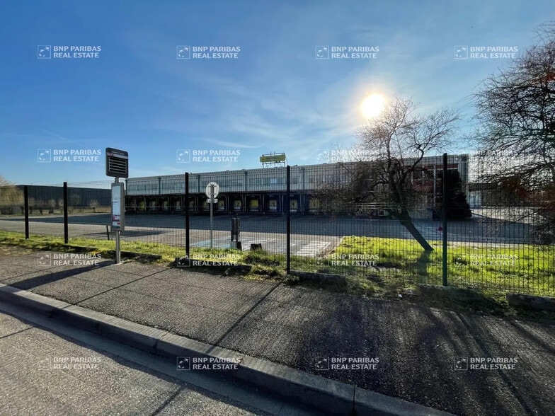 10 Rue Denis Papin, Illkirch-Graffenstaden for lease - Building Photo - Image 2 of 6