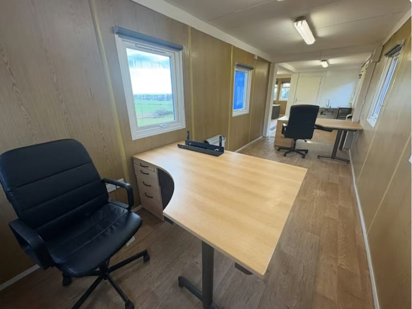 7a Old Biggar Rd, Edinburgh for lease Interior Photo- Image 1 of 5