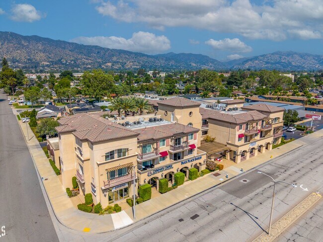 Plus de détails pour 633 W Route 66, Glendora, CA - Multi-résidentiel à vendre