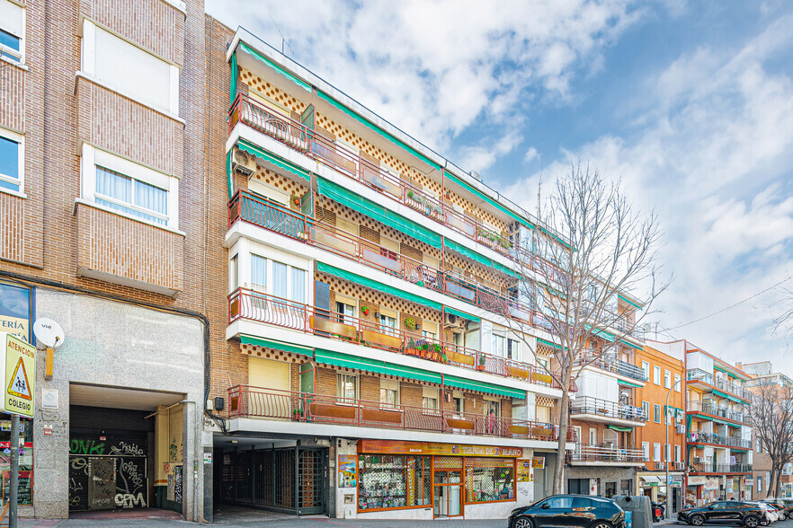 Calle Lago Constanza, 7, Madrid, Madrid à vendre - Photo principale - Image 1 de 2