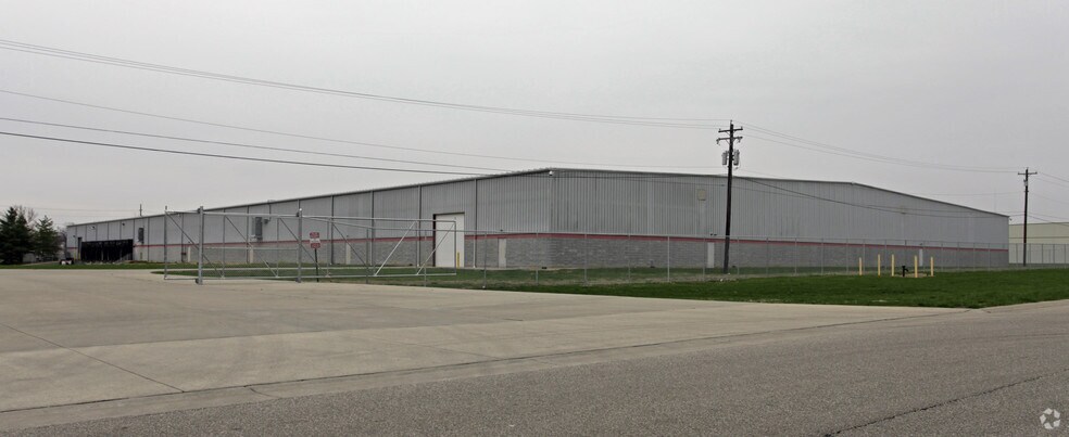 200 Northpointe Dr, Fairfield, OH à louer - Photo principale - Image 1 de 5