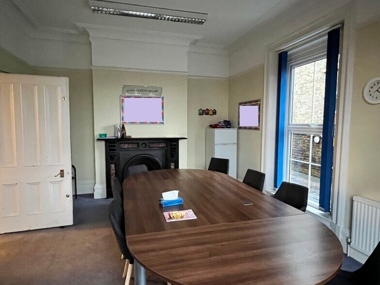 67 College Rd, Maidstone for sale - Building Photo - Image 3 of 6