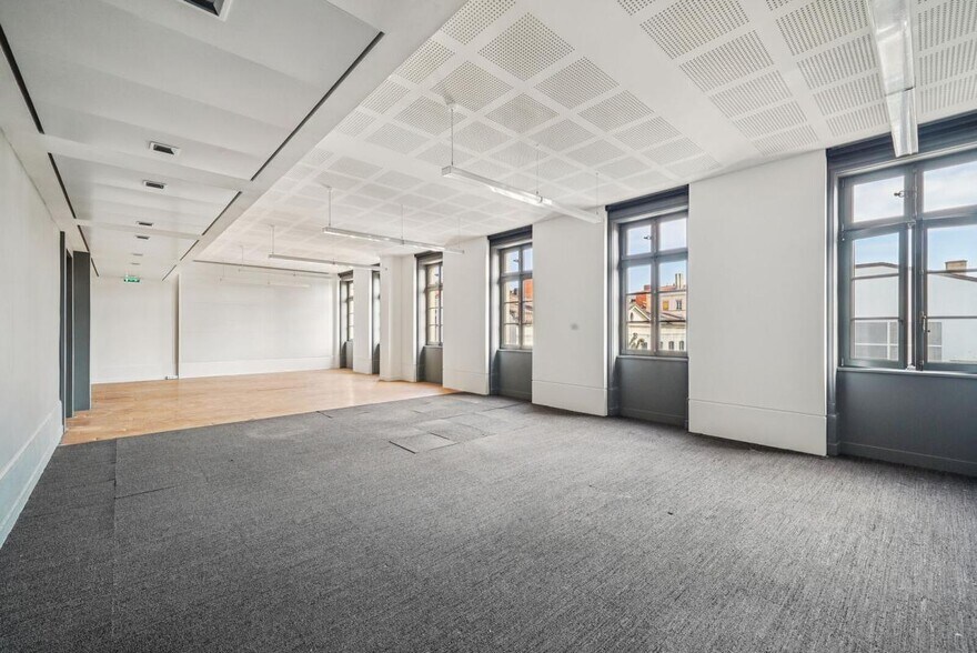 27 Rue Auguste Comte, Lyon à louer - Photo du bâtiment - Image 1 de 13