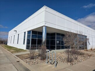Plus de détails pour 1421 S Bell Ave, Ames, IA - Bureau à louer