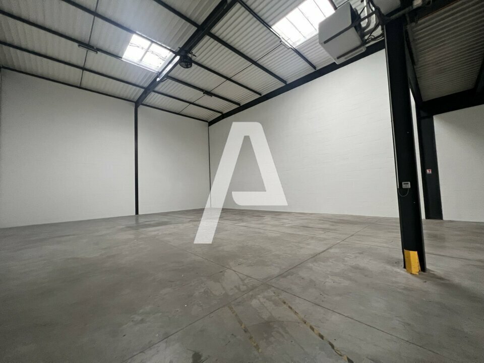 441 Avenue Marguerite Perey, Lieusaint for lease Interior Photo- Image 1 of 6