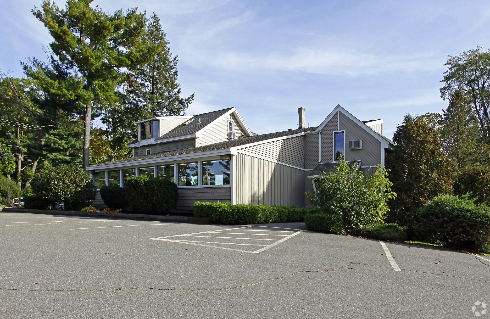 102 Derry St, Hudson, NH à vendre Photo principale- Image 1 de 1