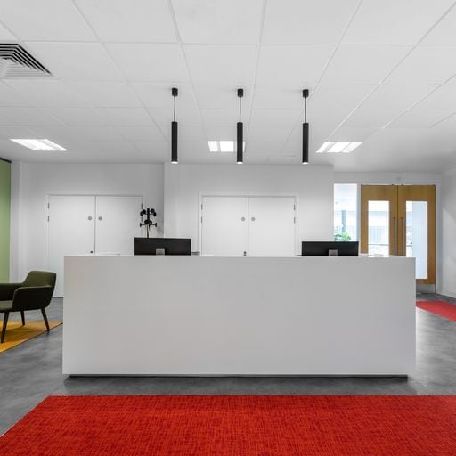 Concorde Rd, Maidenhead for lease Interior Photo- Image 1 of 11