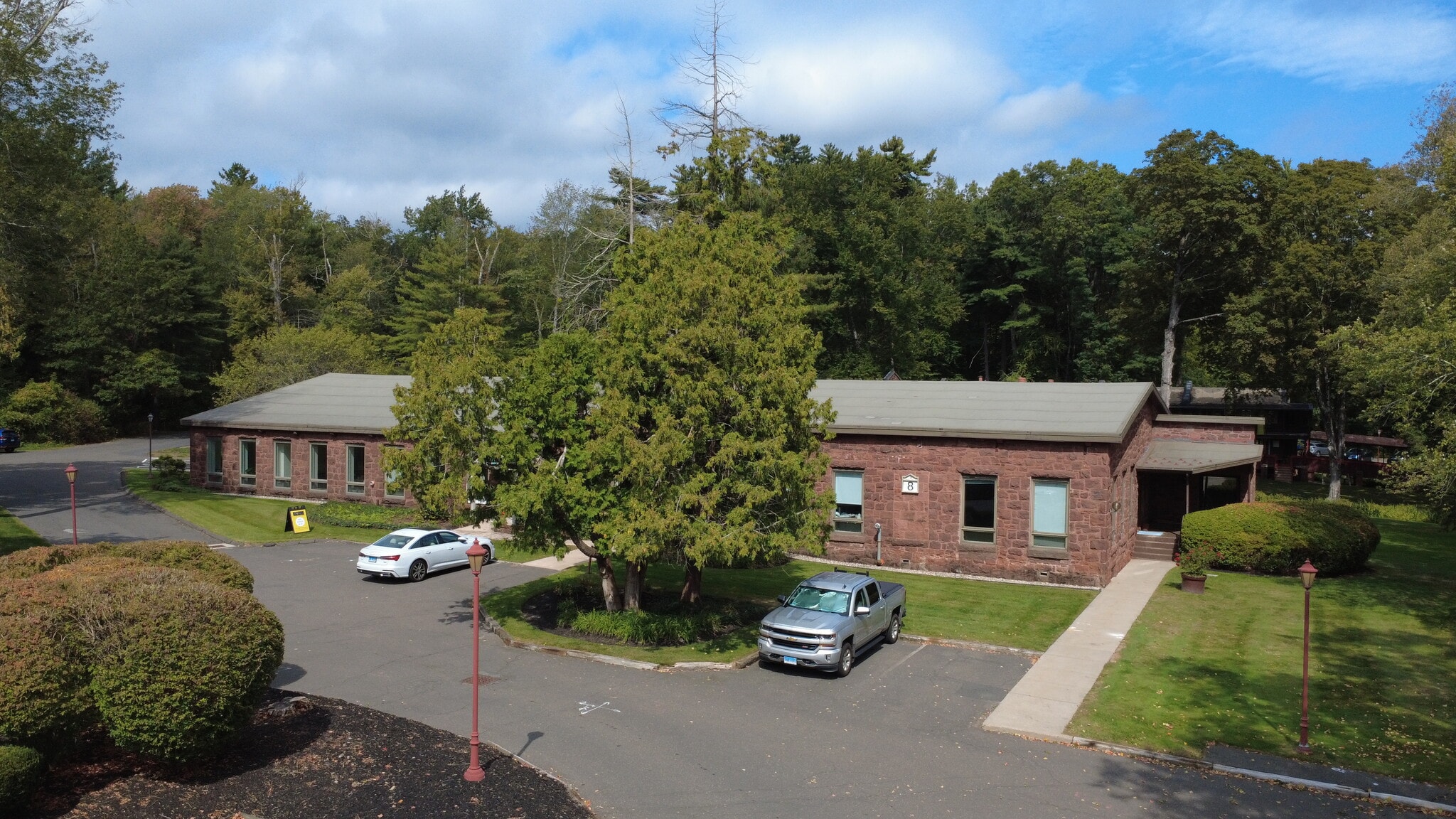 21 Ensign Dr, Avon, CT for lease Interior Photo- Image 1 of 4