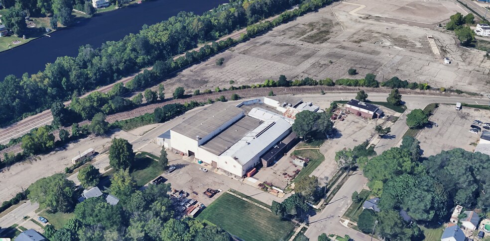 2200 Olds Ave, Lansing, MI à vendre - Photo du bâtiment - Image 2 de 5