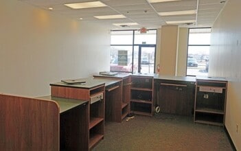 2390 N Diers Ave, Grand Island, NE for lease Interior Photo- Image 2 of 4