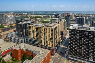 225 Rue Peel, Montréal, QC - AERIAL  map view