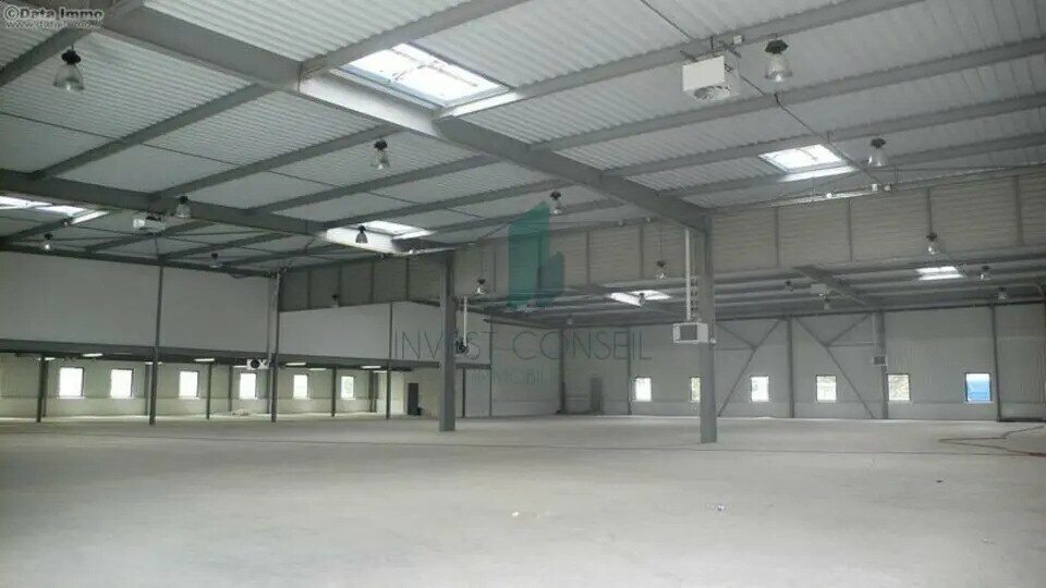 Industriel dans La Courneuve à louer - Photo du bâtiment - Image 3 de 6