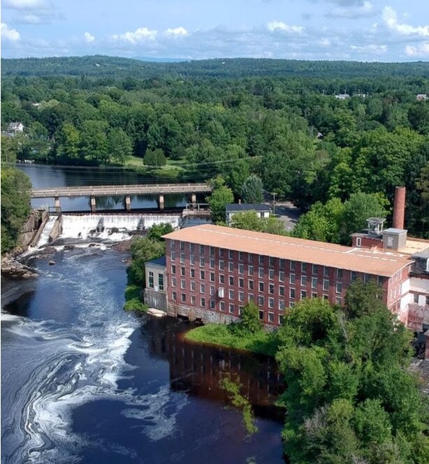 117 Vaughn Rd, Dover-Foxcroft, ME à vendre Aérien- Image 1 de 6