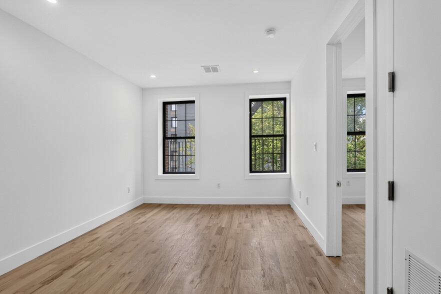 22 Patchen Ave, Brooklyn, NY for sale - Building Photo - Image 2 of 13
