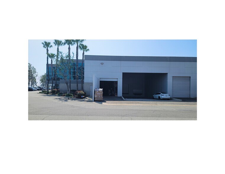 1550 Milliken Ave, Ontario, CA à louer - Photo du bâtiment - Image 2 de 4