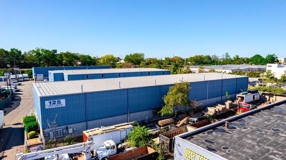 125 Broad Ave, North Bergen, NJ for sale - Building Photo - Image 2 of 10