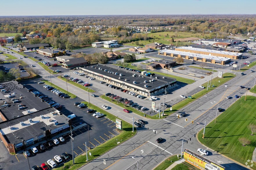7950-7990 Broadway, Merrillville, IN à vendre - Aérien - Image 3 de 9
