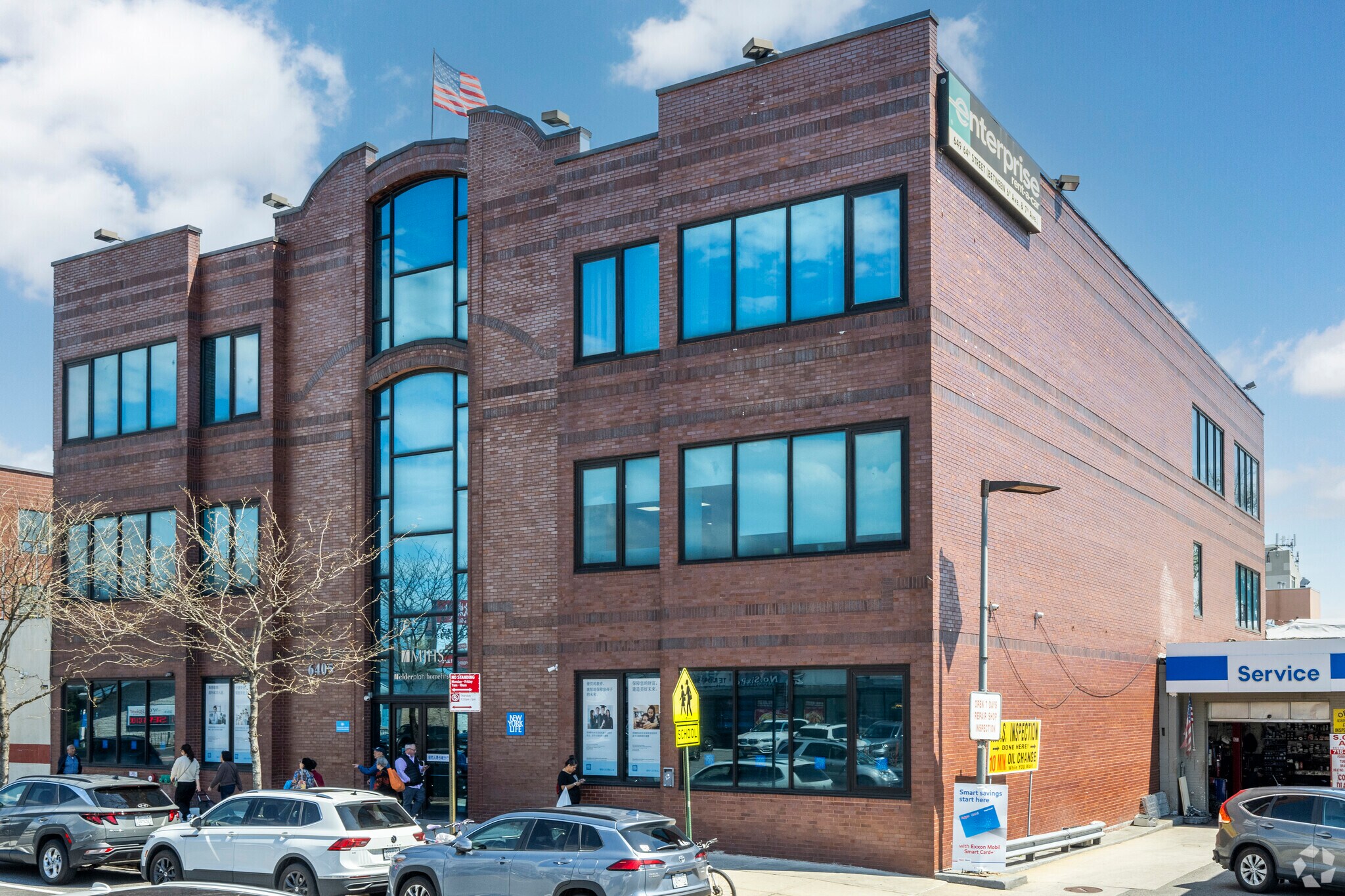 6405 7th Ave, Brooklyn, NY à louer Photo du bâtiment- Image 1 de 12