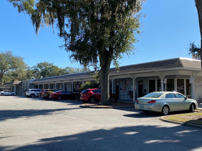 3926-3932 San Jose Park Dr, Jacksonville, FL à louer - Photo du bâtiment - Image 1 de 7