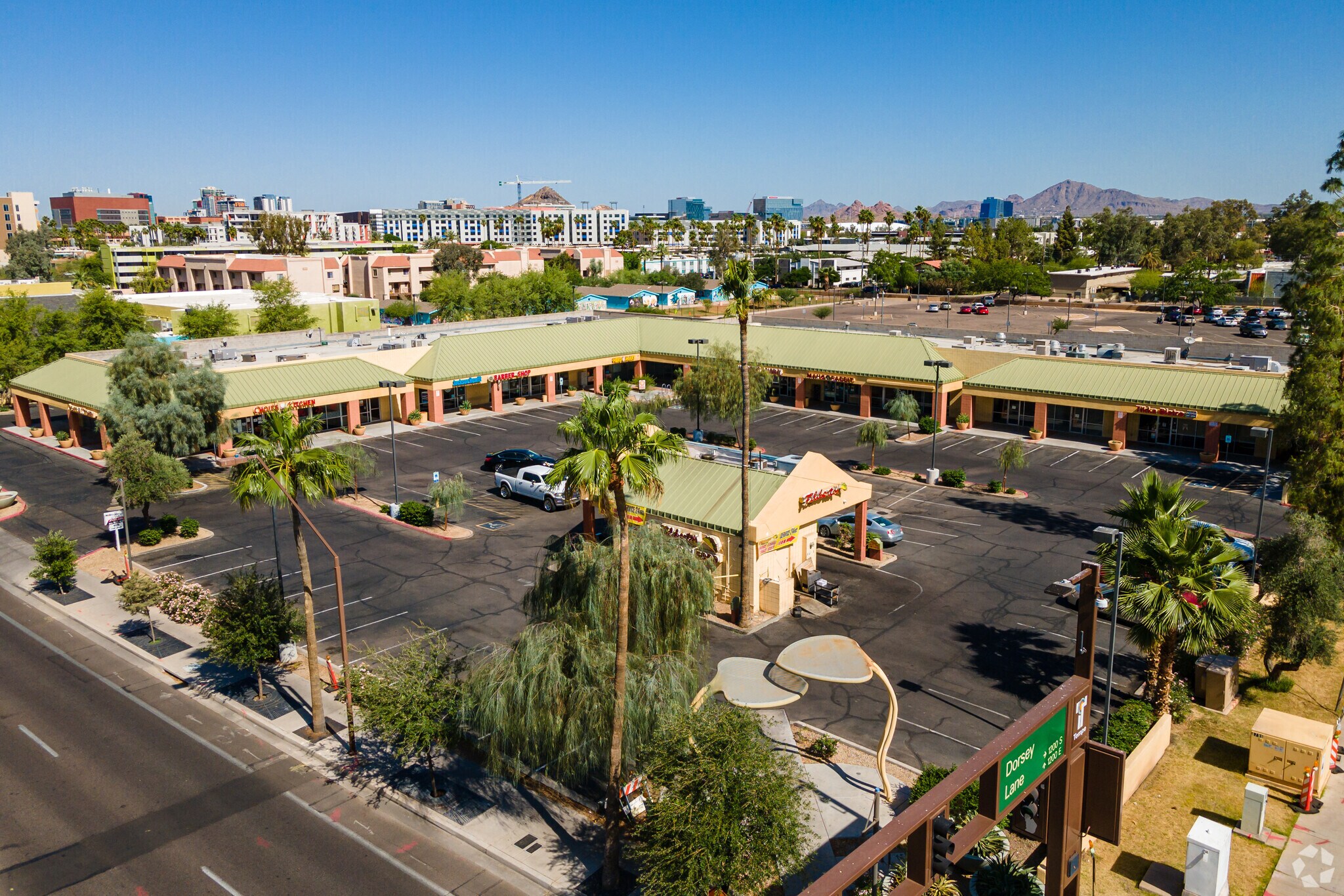 1250 E Apache Blvd, Tempe, AZ à louer Photo du bâtiment- Image 1 de 4