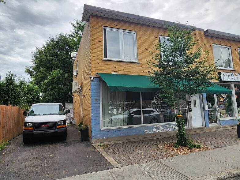 306-308 Rue Fleury O, Montréal, QC à vendre - Photo du bâtiment - Image 2 de 6