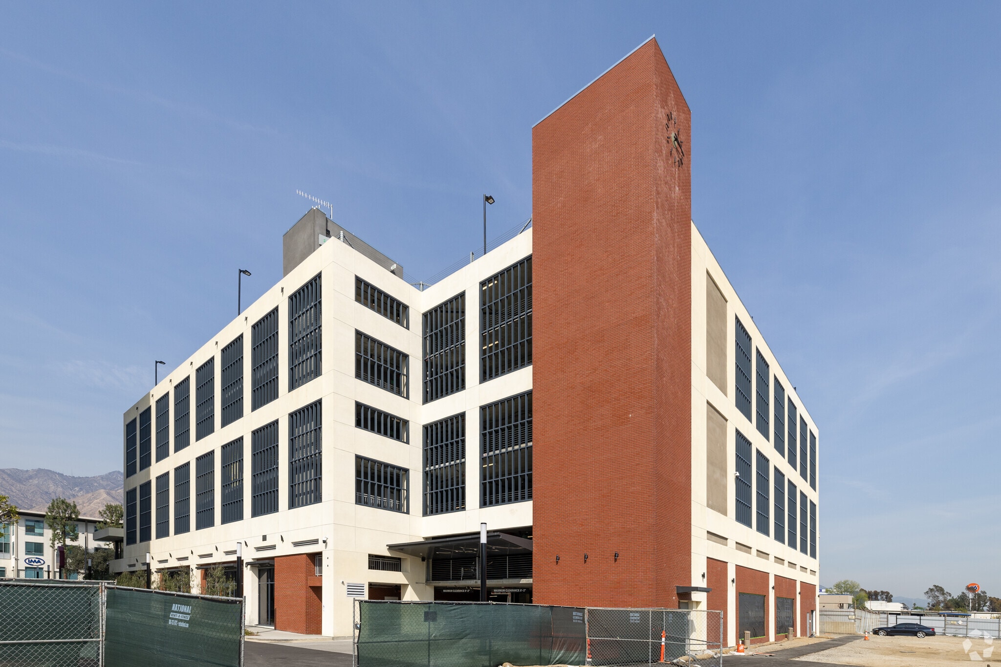 3468-3484 E Foothill Blvd, Pasadena, CA for lease Primary Photo- Image 1 of 6