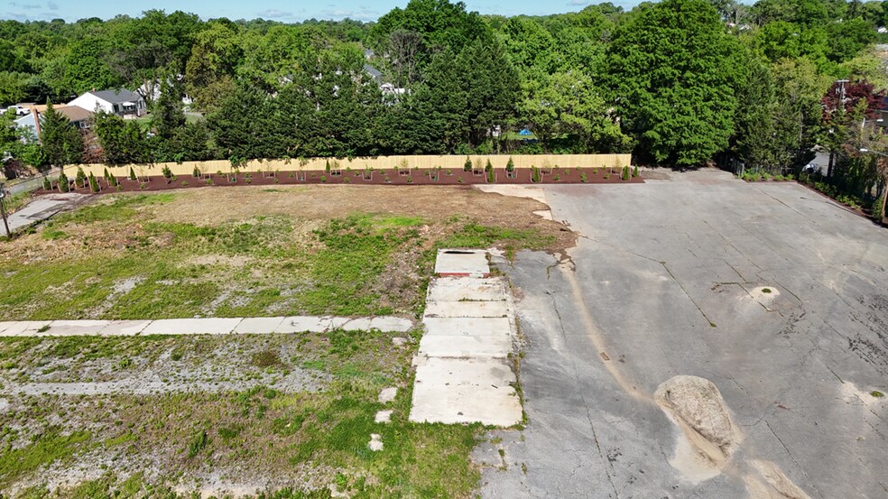 11320 Baltimore Ave, Beltsville, MD à louer - Photo du bâtiment - Image 3 de 9