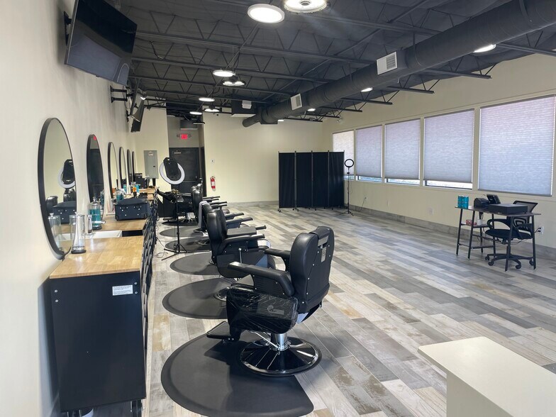 1231 W Baseline Rd, Mesa, AZ à vendre - Photo intérieure - Image 2 de 12