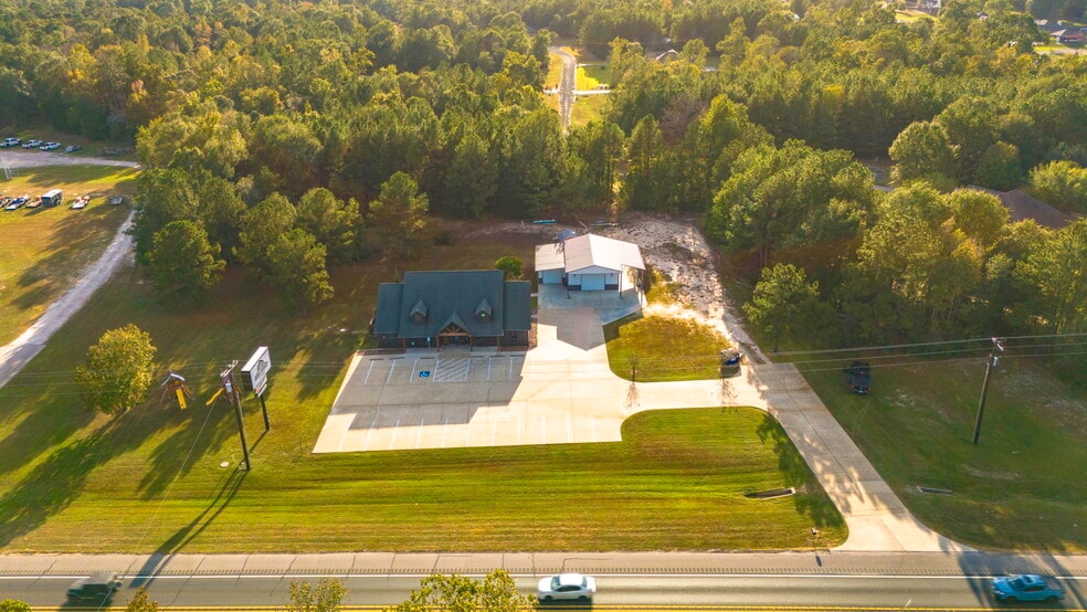 7899 US Highway 190 W, Livingston, TX à vendre - Photo du bâtiment - Image 2 de 33