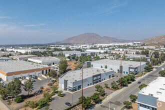 975 Marlborough Ave, Riverside, CA - Aérien Vue de la carte